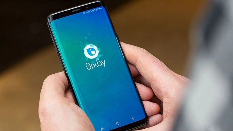 Samsung cũng có trợ lý ảo là Bixby. Samsung cũng có trợ lý ảo là Bixby.