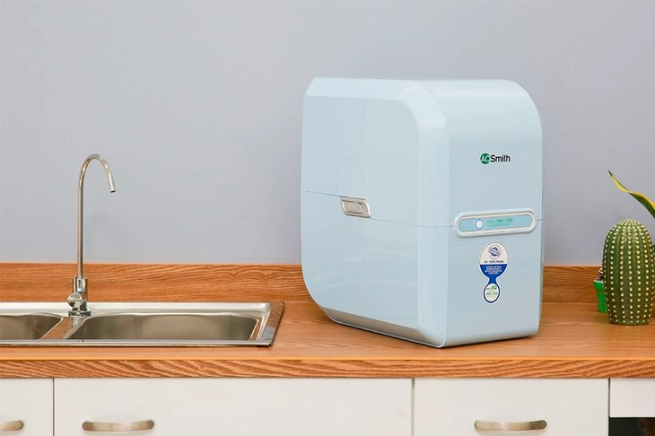Máy lọc nước RO AOSmith M2 5 lõi được trang bị 2 đầu nước vào