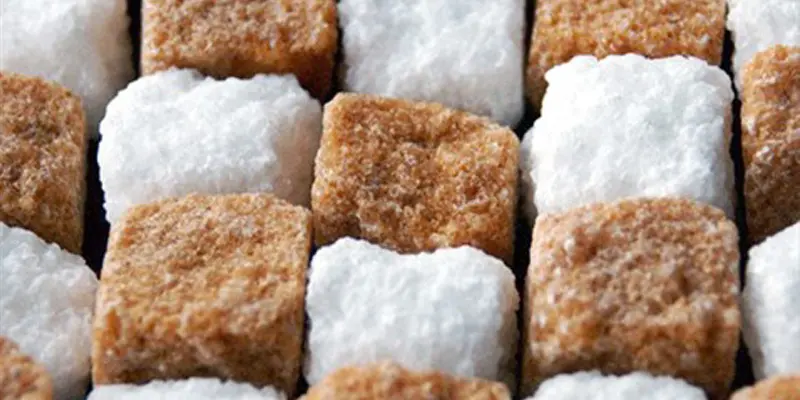 Nên chọn đường vàng hay đường trắng cho nấu ăn?-1