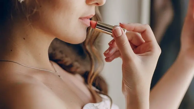  Lời khuyên khi mua son