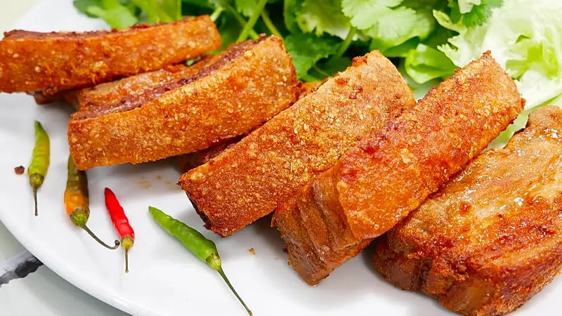 Thành phẩm món thịt ba rọi chiên muối