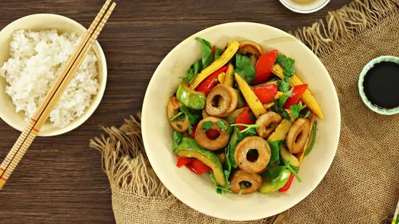 Nấm đùi gà xào rau củ