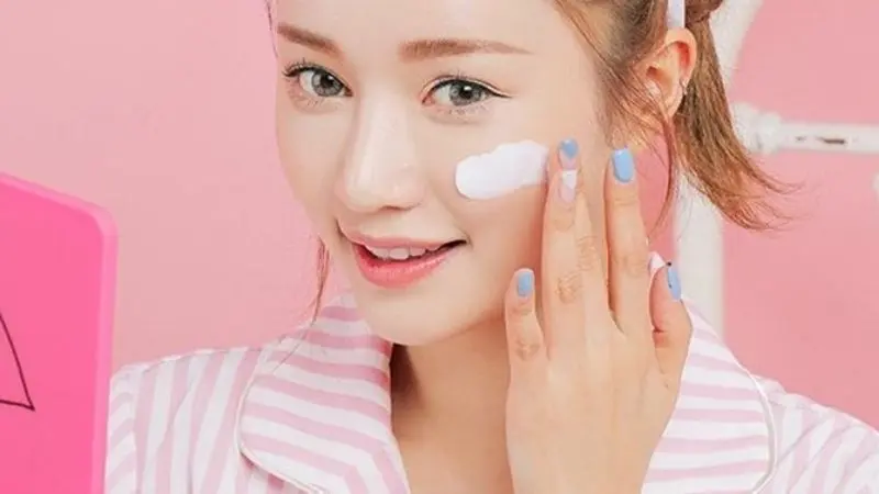 Không được bỏ qua bước chống nắng cho da