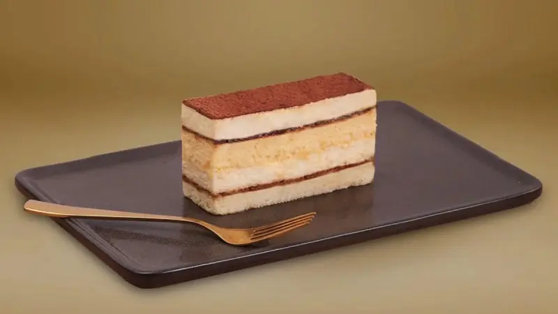 Tiramisu dâu ngọt ngào, đắm say