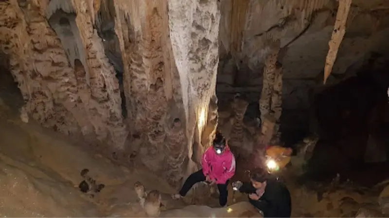 Tham Duong Cave