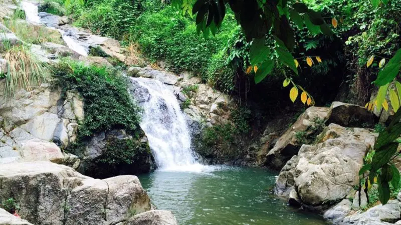 Khuon Tat Waterfall