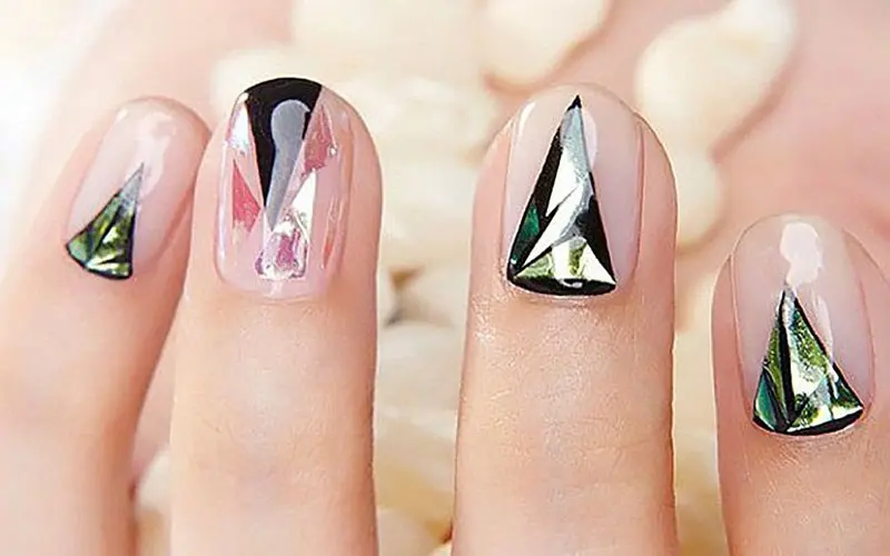 Mẫu nail hoa hồng