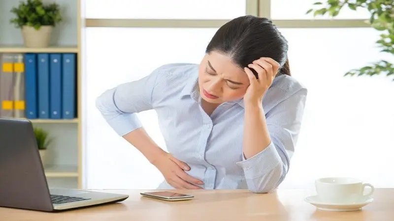 Thói quen ăn uống không lành mạnh dẫn đến đầy hơi, chướng bụng