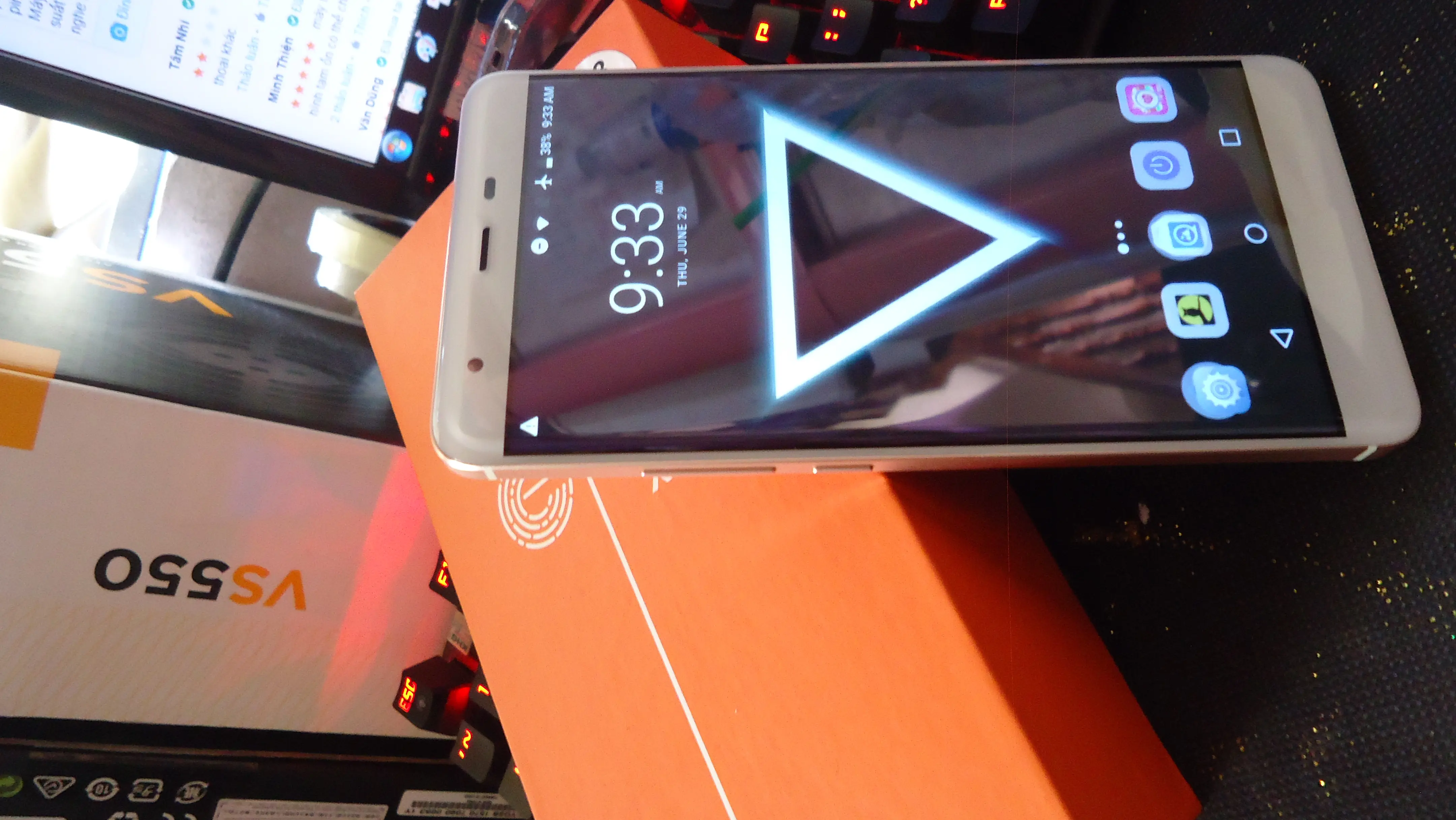 Khách hàng review Điện thoại Epic X9 Plus 2