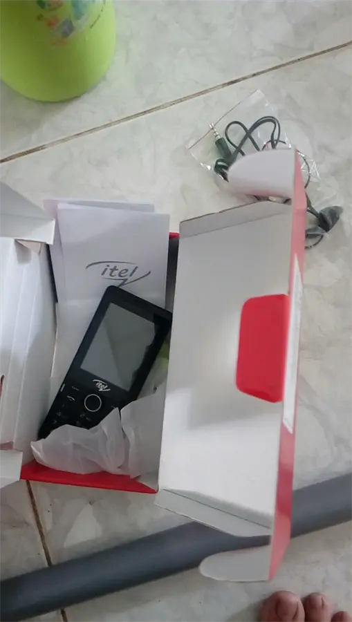 Khách hàng review Điện thoại Itel it5020 1