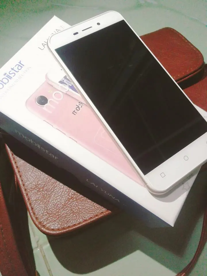 Khách hàng review Điện thoại Mobiistar Lai Yuna 1 1