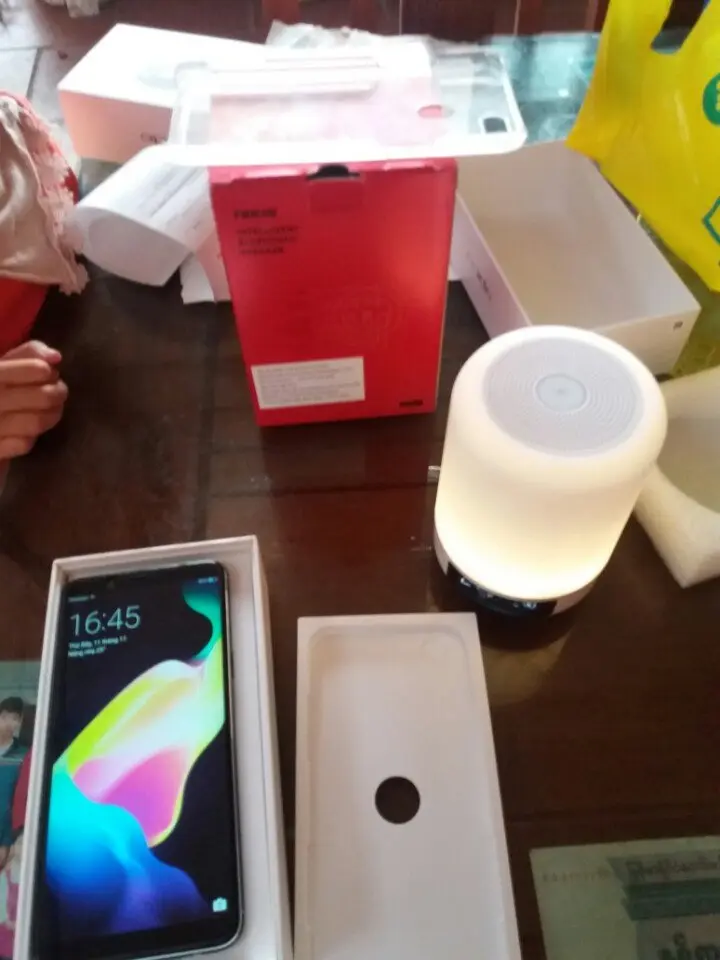 Khách hàng review Điện thoại Oppo F5 5
