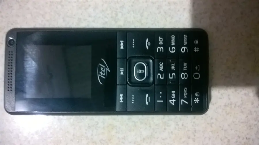 Khách hàng review Điện thoại Itel it2180 5
