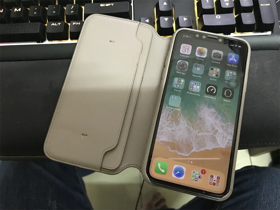 Khách hàng review Điện thoại iPhone X 256GB 3