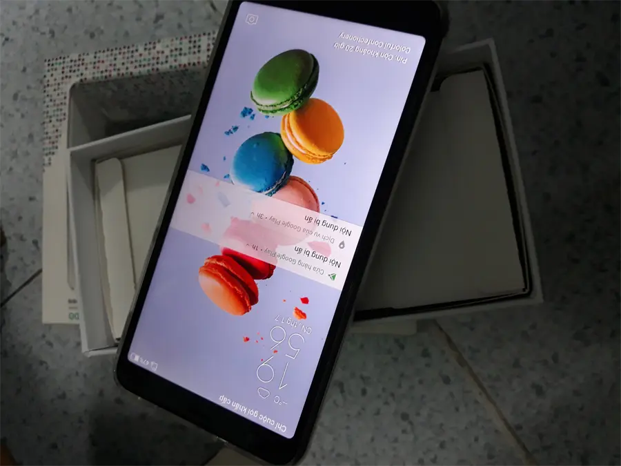 Khách hàng review Điện thoại ASUS Zenfone Max Plus M1 - ZB570TL 3