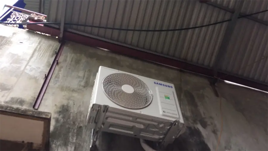 Khách hàng review Máy lạnh Samsung Inverter 2.0 HP AR18MVFHGWKNSV 2