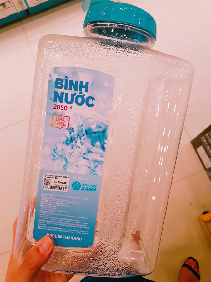 Khách hàng review Bình đựng nước nhựa 2.85 lít Pioneer PET-001 1