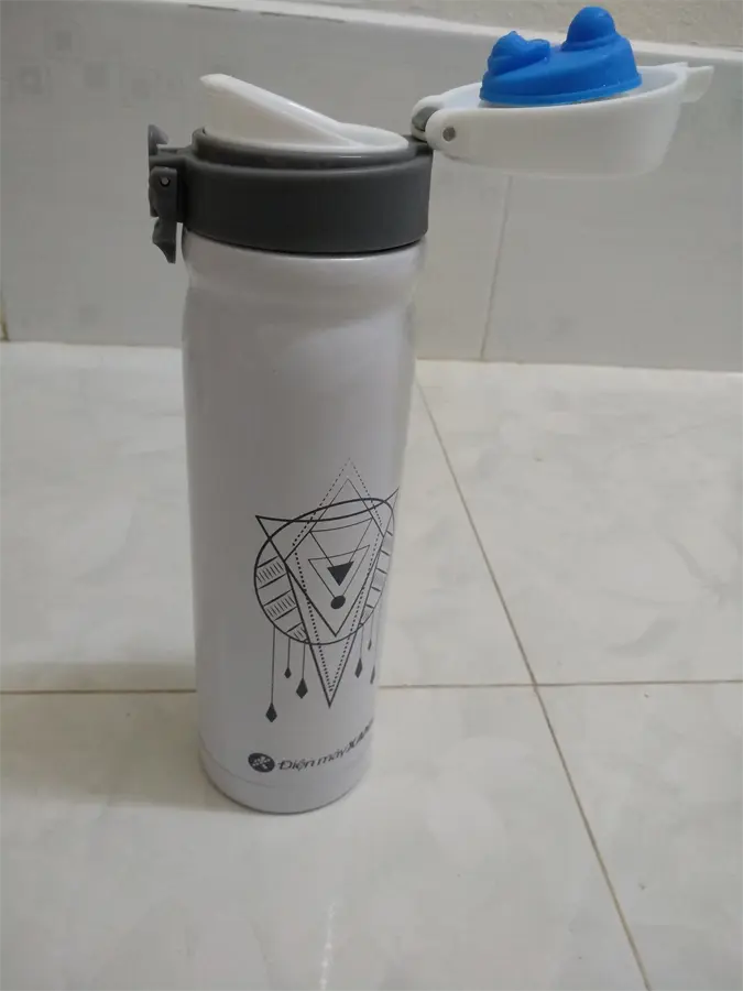 Khách hàng review Bình giữ nhiệt inox 500 ml DMX BG005 25
