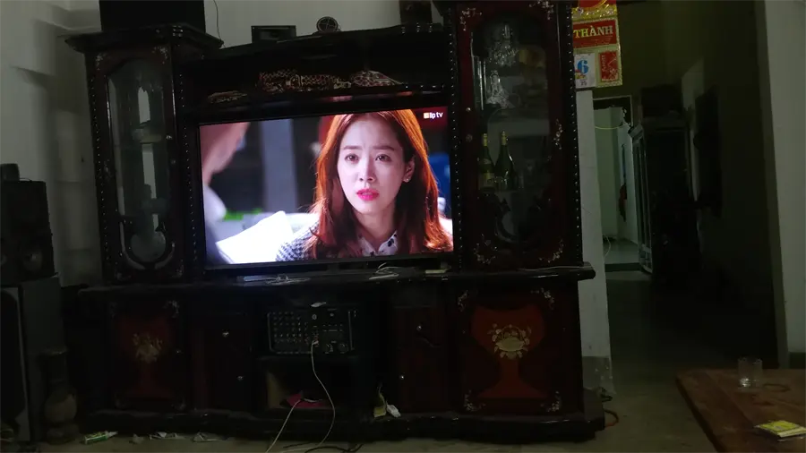 Khách hàng review Smart Tivi LG 4K 55 inch 55UH850T 2