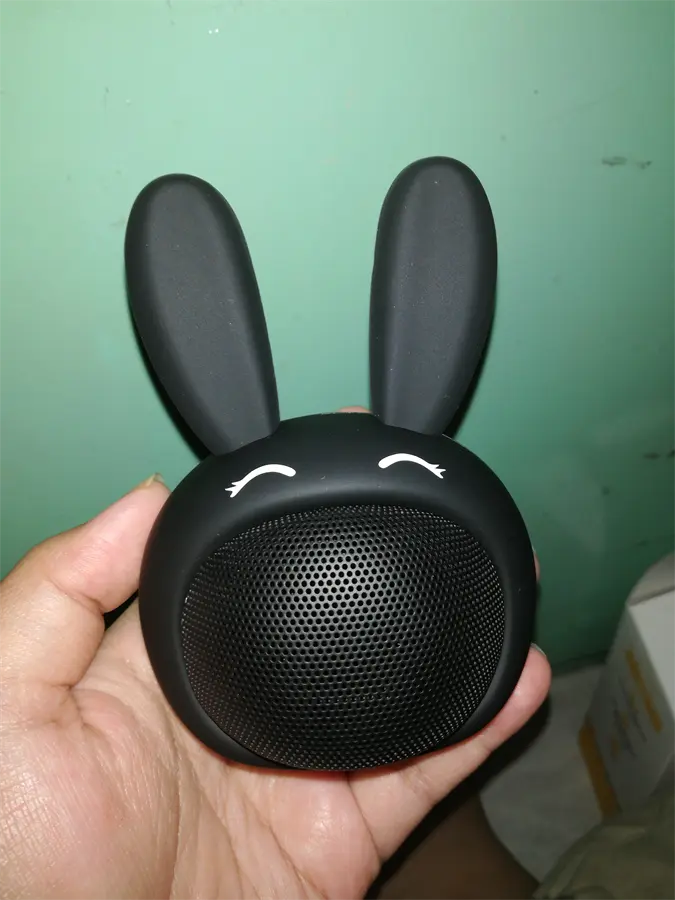 Khách hàng review Loa Bluetooth iCutes MB-M815 Thỏ 5