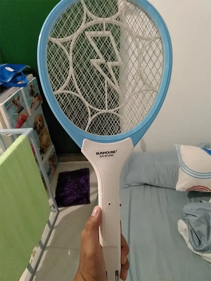 Khách hàng review Vợt muỗi Sunhouse SHE-MT1690 32