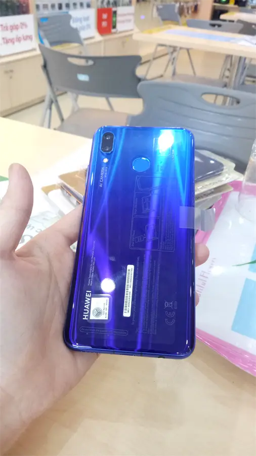 Khách hàng review Điện thoại Huawei Nova 3 1