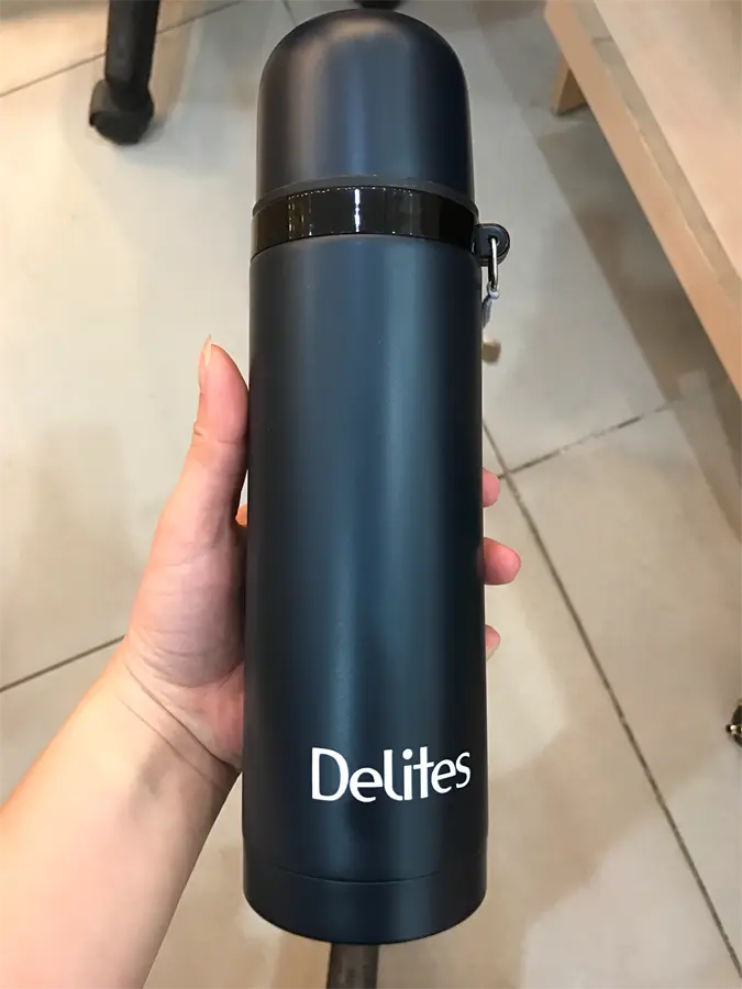 Khách hàng review Bình giữ nhiệt inox 500 ml Delites BKB-011-050 2