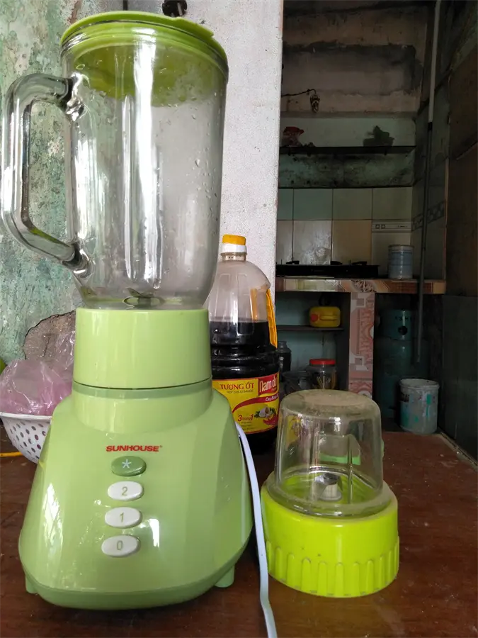 Khách hàng review Máy xay sinh tố đa năng Sunhouse SHD 5112 Xanh 31