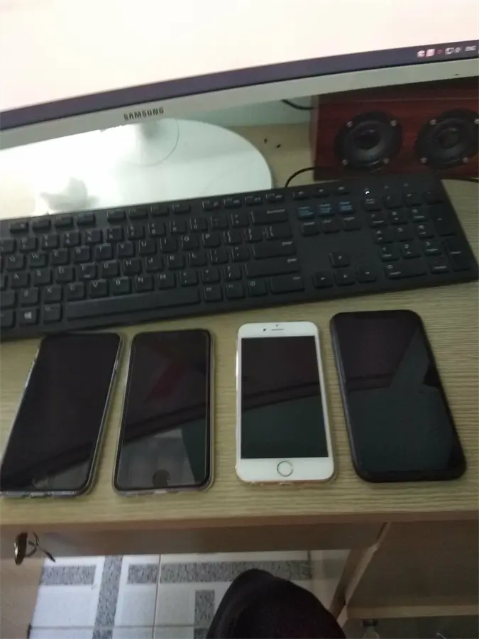Khách hàng review Điện thoại iPhone X 64GB 3