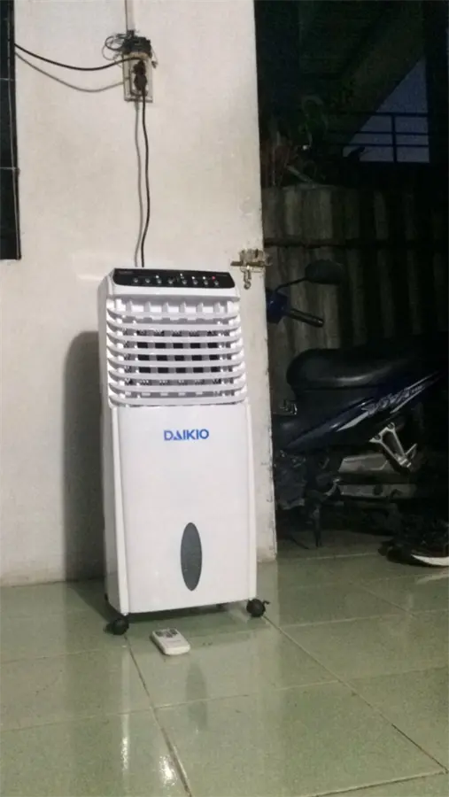 Khách hàng review Quạt điều hòa Daikio DKA-800A 100W 2