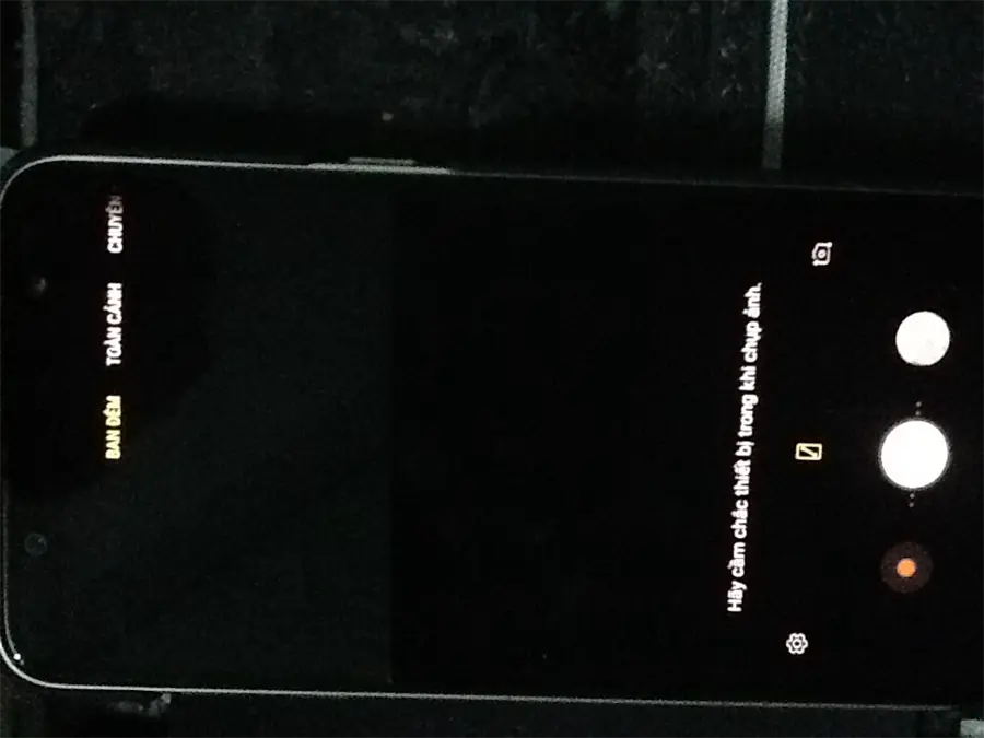 Khách hàng review Điện thoại Samsung Galaxy J8 6
