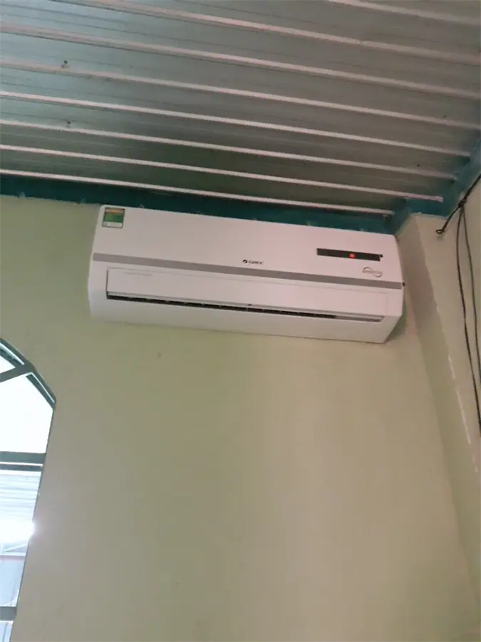 Khách hàng review Điều hòa Gree Inverter 9000 BTU GWC09WA-K3DNB7I 4