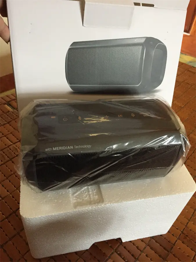 Khách hàng review Loa Bluetooth LG PK3 9
