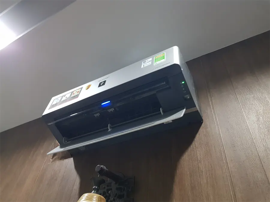 Khách hàng review Máy lạnh Sharp Inverter Wifi 1.5 HP AH-XP13VXW 3