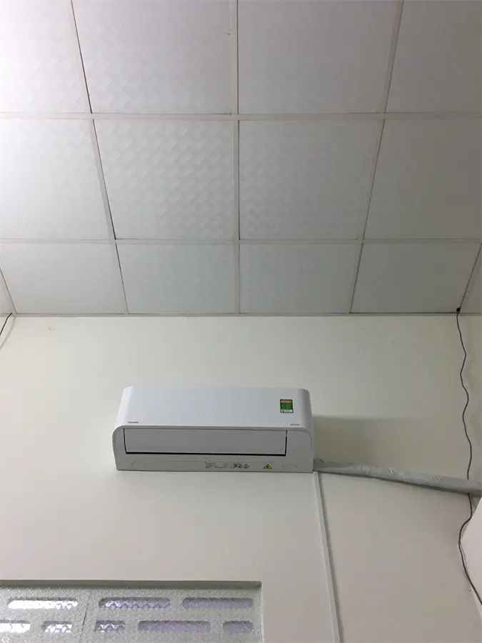 Khách hàng review Điều hòa Toshiba Inverter 9200 BTU RAS-H10PKCVG - V 5