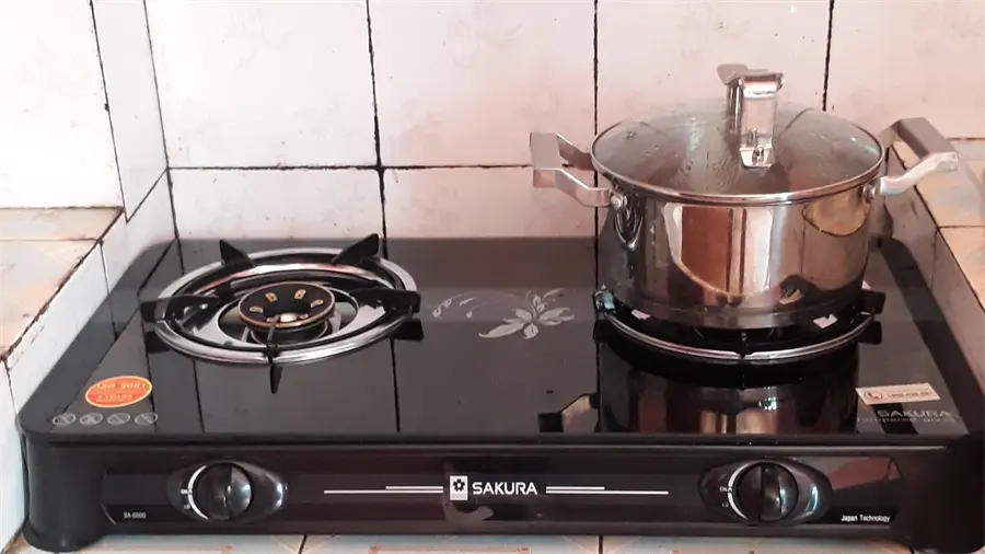 Khách hàng review Bếp ga đôi Sakura SA-650G 5