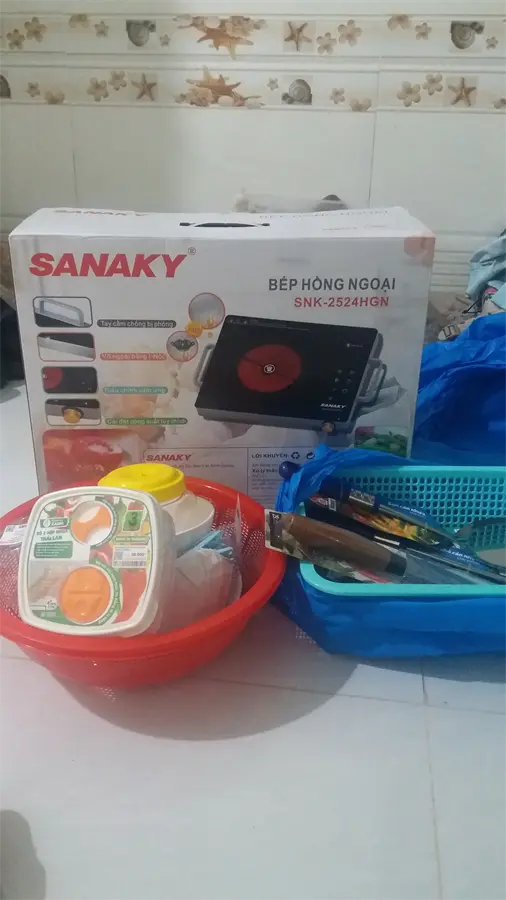 hách hàng review Bếp hồng ngoại đơn Sanaky SNK-2524HGN 2000W 6