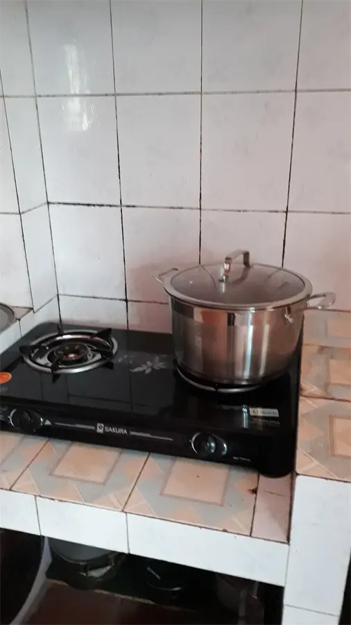 Khách hàng review Nồi inox 5 đáy nắp kính 28 cm Sunhouse SH779-28 1