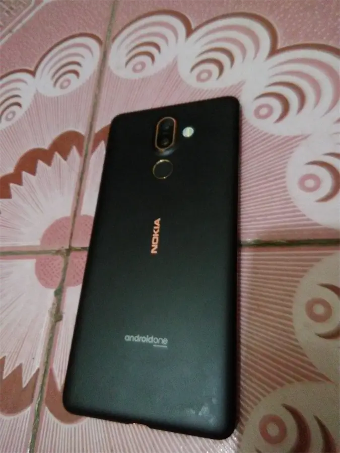 Khách hàng review Điện thoại Nokia 7 plus 1