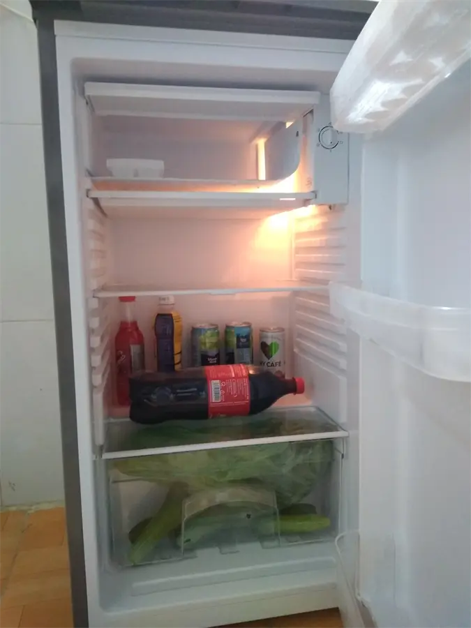 Khách hàng review Tủ lạnh Beko 90 lít RS9050P 44