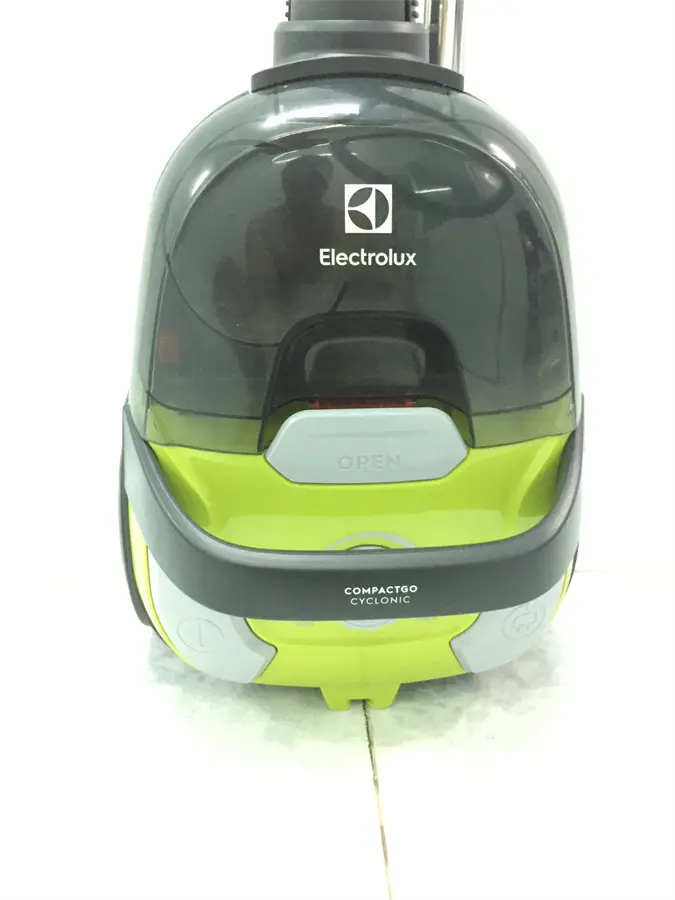 Khách hàng review Máy hút bụi dạng hộp Electrolux Z1231 12