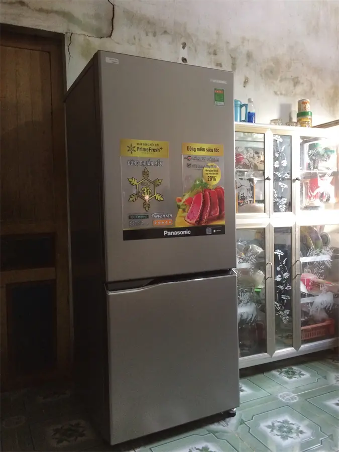 Khách hàng review Tủ lạnh Panasonic Inverter 255 lít NR-BV289QSV2 5