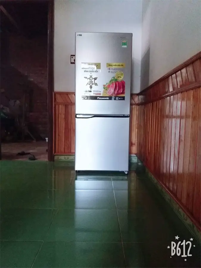 Khách hàng review Tủ lạnh Panasonic Inverter 255 lít NR-BV289QSV2 4