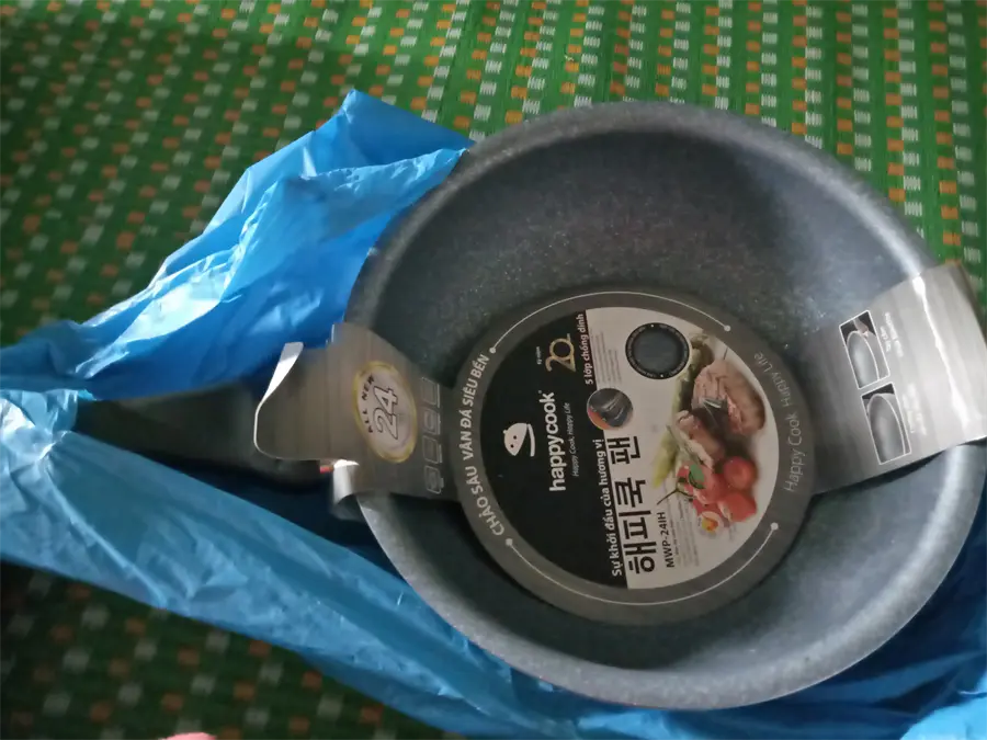 Khách hàng review Chảo nhôm sâu chống dính đáy từ 24 cm HappyCook MWP-24IH 1