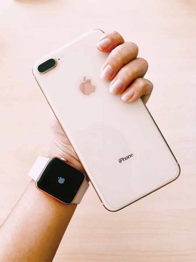 Khách hàng review Điện thoại iPhone 8 Plus 64GB 5