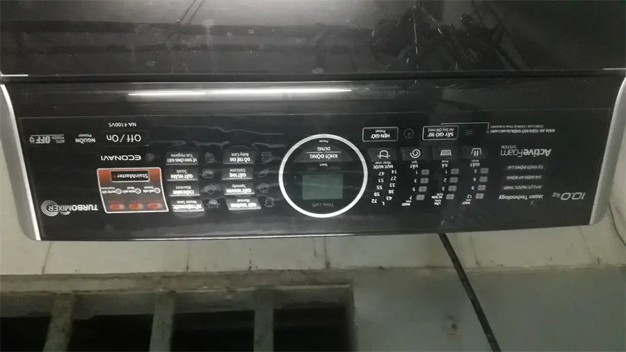 Khách hàng review Máy giặt Panasonic 10 kg NA-F100V5LRV 3