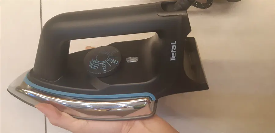 Khách hàng review Bàn ủi khô Tefal FS2920L0 1200W 1