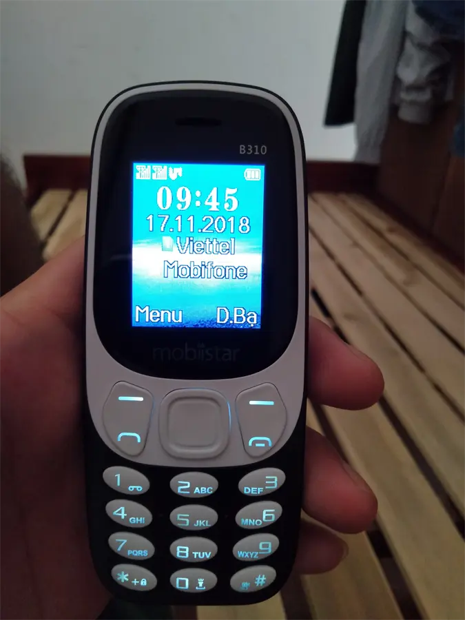 Khách hàng review Điện thoại Mobiistar B310 1