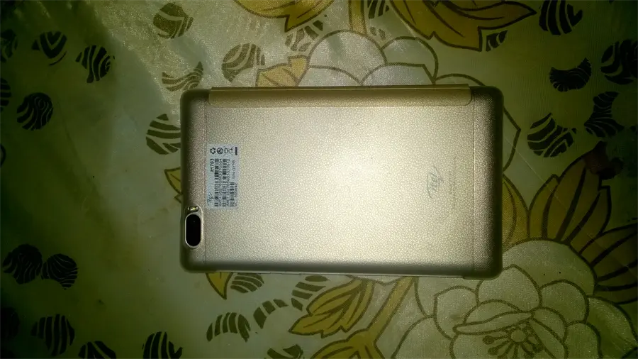 Khách hàng review Máy tính bảng Itel Tab it1703 2