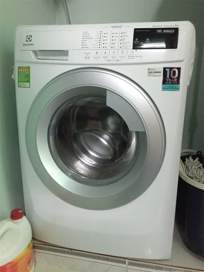 Khách hàng review Máy giặt Electrolux 8 kg EWF12843 1